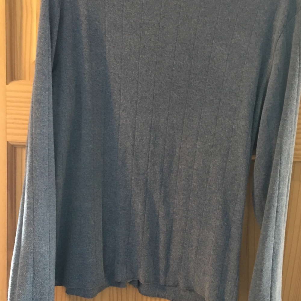 Shirt - Picture 3 of 3